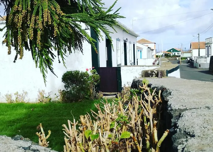 Casa Do Sr. Alberto * Praia da Vitória